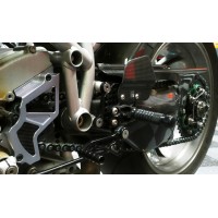 CNC Racing Front Sprocket Cover for Ducati With Carbon Inlay CNC Racing Front Sprocket Cover for Ducati With Carbon Inlay